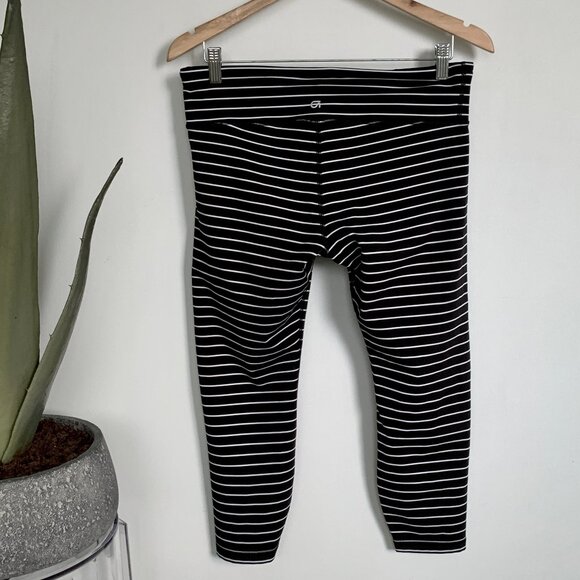 GAP GapFit Blackout Stripe 7/8 Leggings Large Petite - Picture 4 of 8